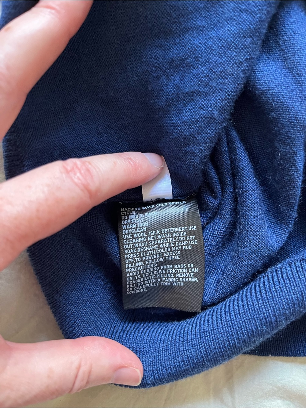 Uniqlo Extra Fine Merino Crewneck Sweater Blue Sz M - Picture 8 of 8